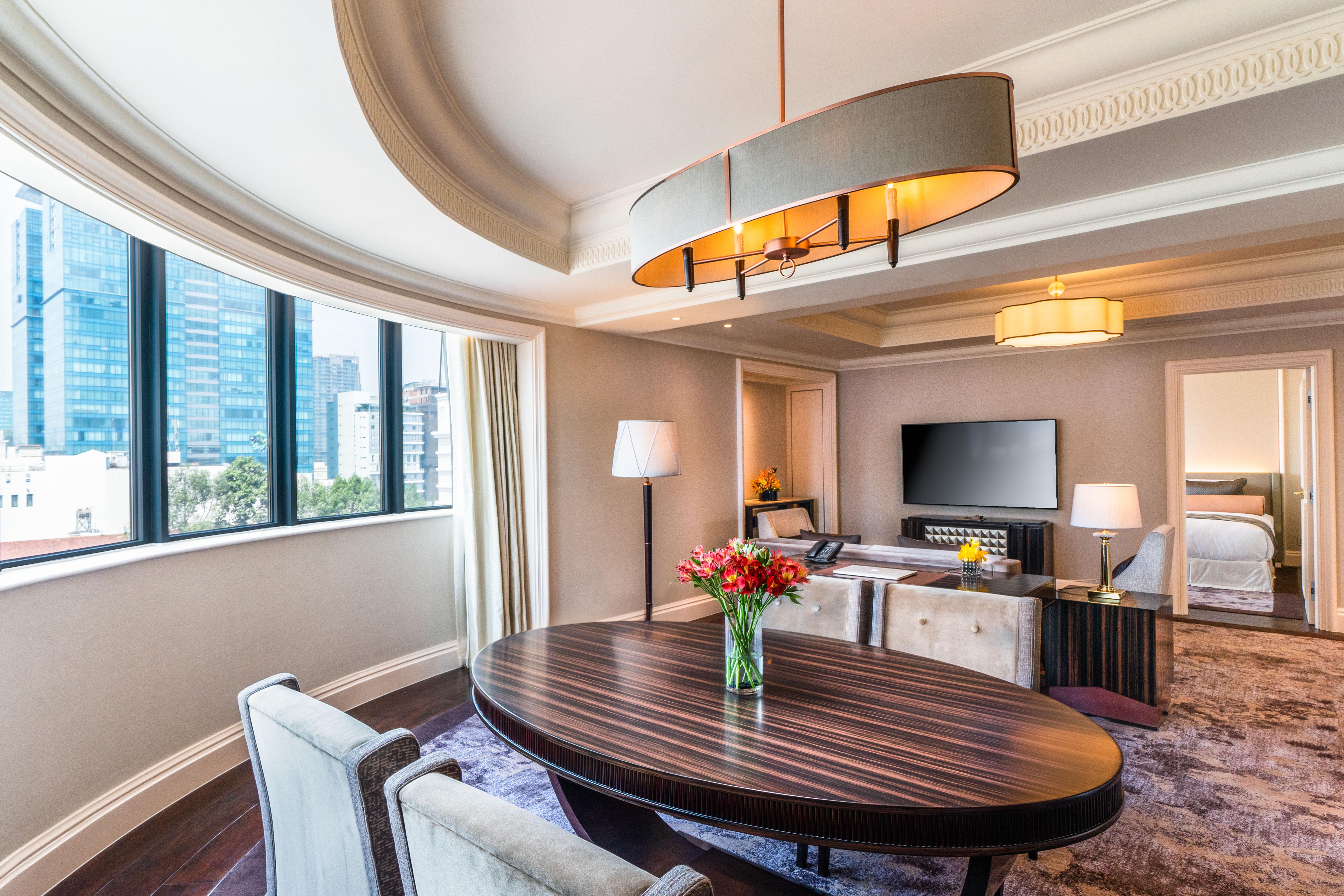 Khách sạn Caravelle Saigon