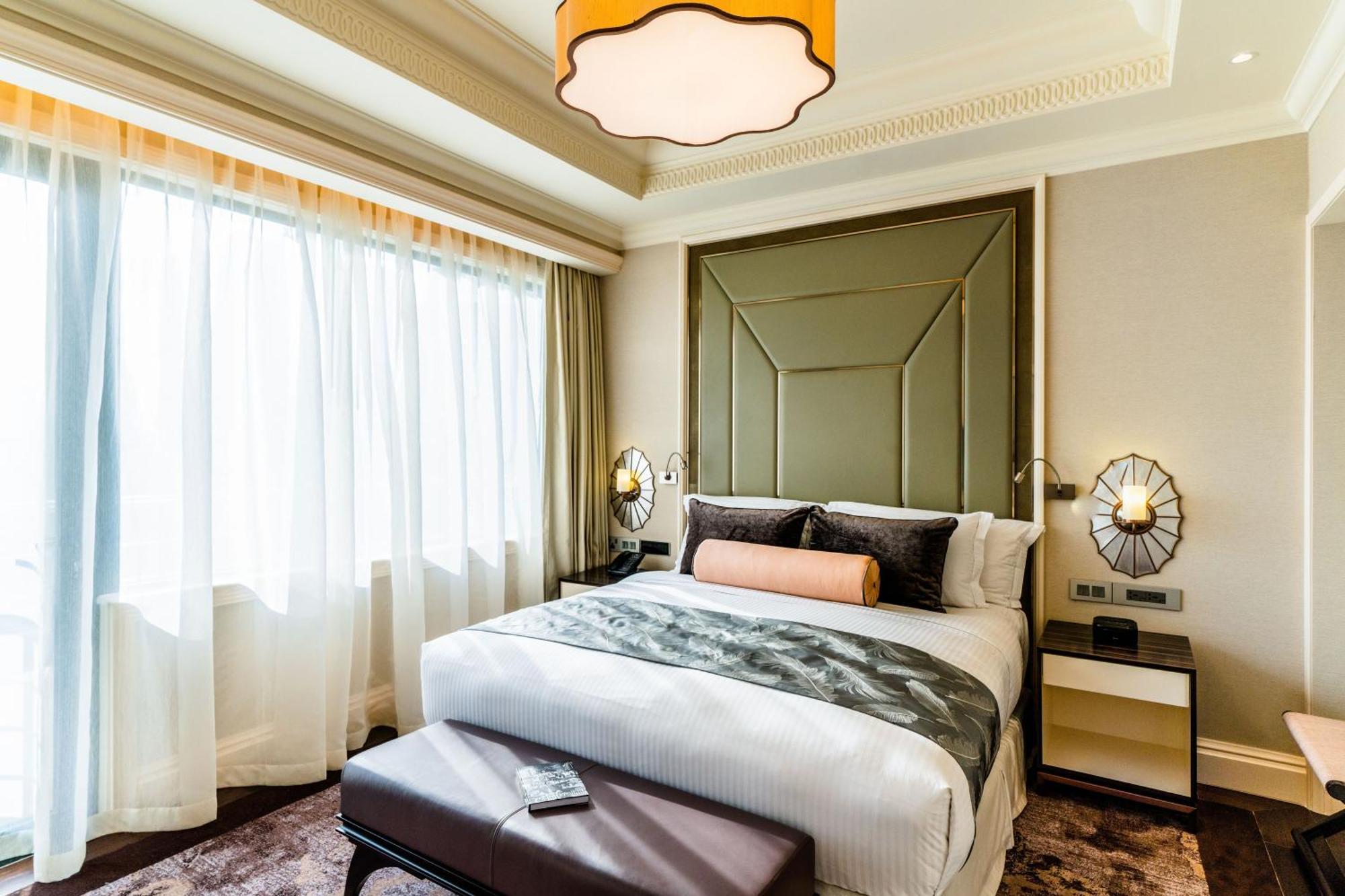 Khách sạn Caravelle Saigon